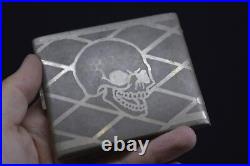 VINTAGE 1960s Cigarette Case! STYLE Memento Mori Skull VICTORIAN box Doctor's