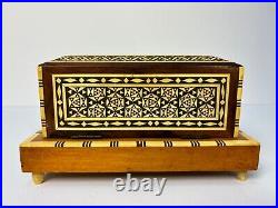 Vintage Egyptian Inlaid Wood & Mother of Pearl Cigarette/Music Box