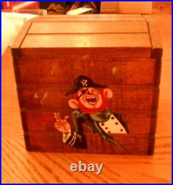 Vtg Hand-Painted Pirate Wood Treasure Chest Mechanical Cigarette Dispenser Works